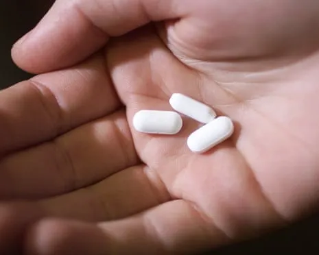 Daily Aspirin Shows Major Benefit in Reducing Colorectal Cancer Return, Trial Finds