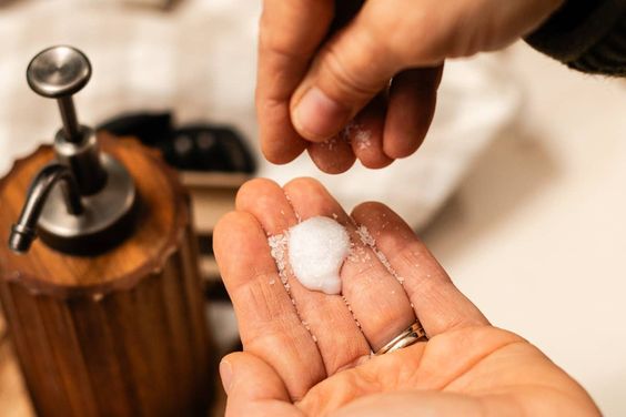 How to Use Epsom Salt for Hair Growth